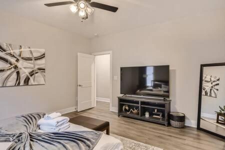 New Build 5 Min To Broadway Sleeps 10 Villa Nashville Eksteriør bilde